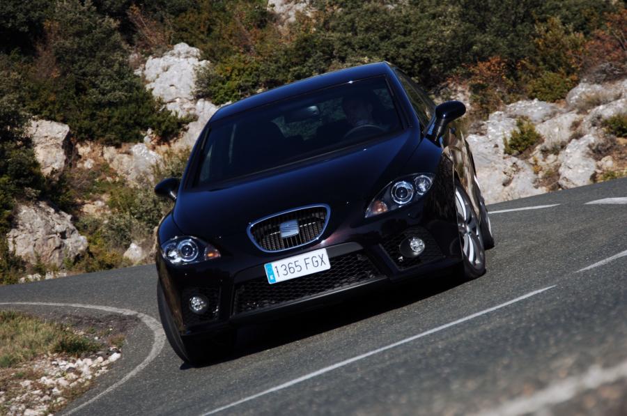  Seat Leon Cupra 2008 года  (фото 19 из 84)